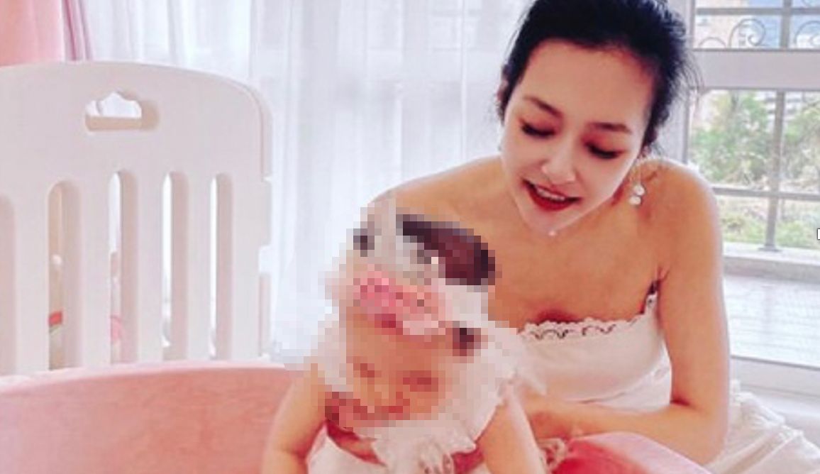 ▲王思佳在臉書上分享寶貝女兒的照片，不料卻遭到臉書移除。（圖／翻攝自王思佳IG）