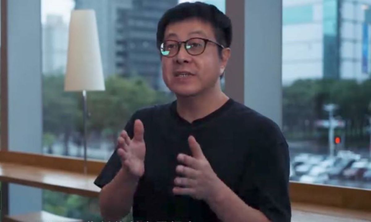 ▲高雄市副市長史哲今天特別在臉書發文，歡迎尹立教授從政治更生人重回文化設計人。(圖／截自史哲臉書)