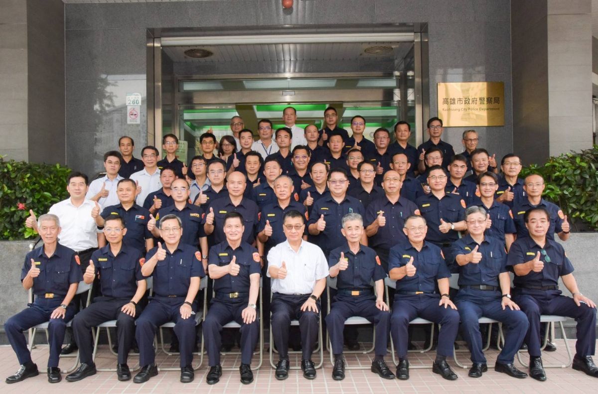 ▲內政部長徐國勇今天代表行政院長及總統南下高雄市警局慰問高市警察同仁。（圖／高雄市警局提供 ）