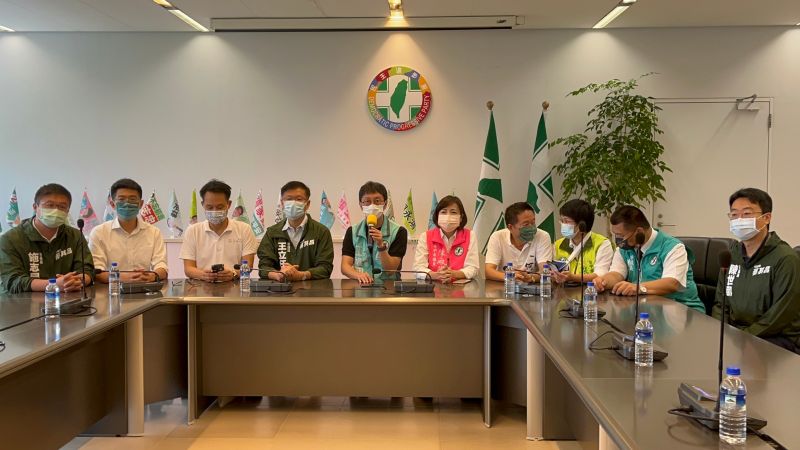 ▲台中市議會民進黨團批評,市府委員夏立言選在敏感時間訪中,盧秀燕難辭其咎。(圖/江肇國提供,2022.08.11)