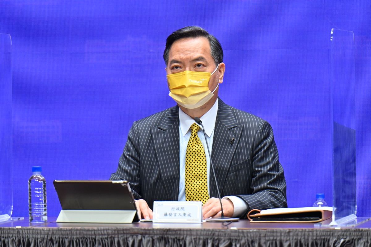 ▲針對柬埔寨高薪包吃住詐騙，行政院發言人羅秉成表示，會持續藉由多元管道，提醒民眾注意海外求職陷阱。（圖／行政院提供）