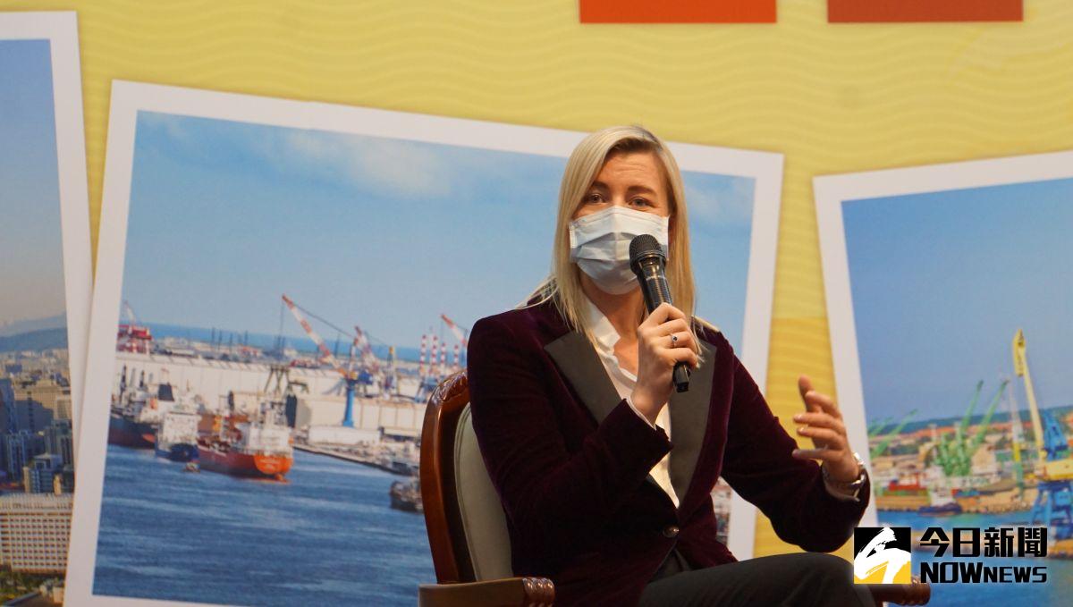 ▲立陶宛交通部政務次長愛格涅(Agnė Vaiciukevičiūtė)離台前，舉行記者會。（圖／記者呂炯昌攝，2022.08.11）