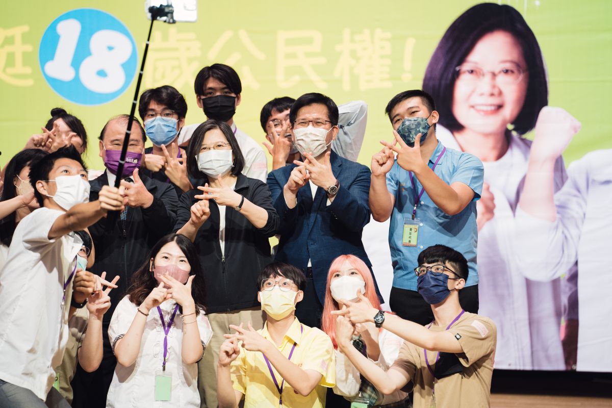 ▲蔡英文出席「民主前進挺18」首場宣講會。（圖／民進黨提供）