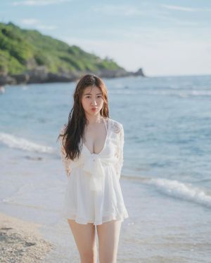 ▲游涵君分享性感舊照。(圖/游游Mita IG) ▲游涵君分享性感舊照。(圖/游游Mita IG)