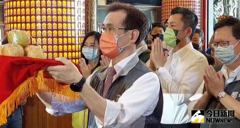 ▲林智堅表示，選戰就像球賽，他是受了傷的先發投手，現在換王牌中繼投手鄭運鵬上場。（圖／記者李春台攝，2022.08.13）