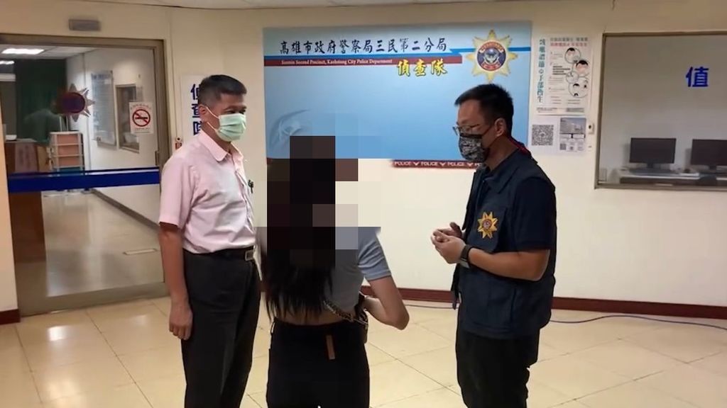 ▲高雄市一對父母，得知女兒即將跟男友前往柬埔寨旅遊、做生意，怕他們被人蛇集團套路，趕忙報警求助，所幸經警方勸說，兩人才驚覺可能受騙，打消出國念頭。（圖／翻攝畫面）