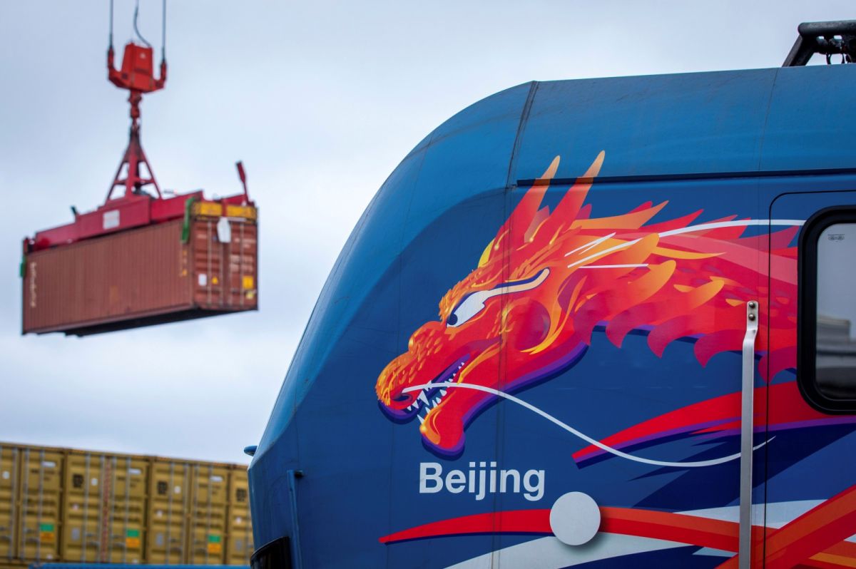 ▲美聯社報導分析，中國「一帶一路」倡議目的在於強化全球經貿交流，但與中國的借貸往來反而加速了這些貧窮國家財政的崩潰。（圖／美聯社／達志影像）