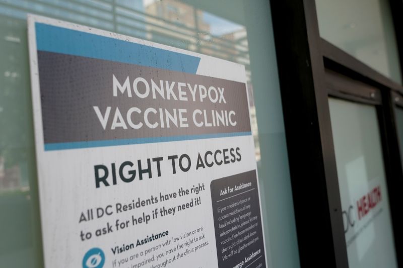 美國猴痘疫苗短缺　人群湧入加拿大蒙特婁接種
