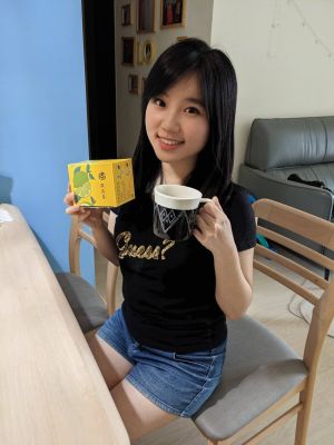 新竹市第一選區的議員候選人宋品瑩,外型亮眼,同時也是一名英語教學Youtuber。(圖/翻攝自宋品瑩臉書) ▲新竹市第一選區的議員候選人宋品瑩,外型亮眼,同時也是一名英語教學Youtuber。(圖/翻攝自宋品瑩臉書)