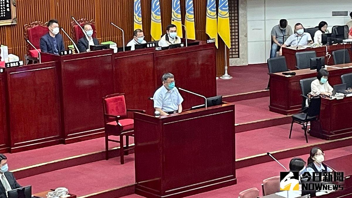 ▲台北市長柯文哲17日在議會備詢時，被質疑城市博覽會預算規避議會監督，柯文哲則不以為意還笑著表示「依法規避監督」。（資料照／記者丁上程攝，2022.08.15）