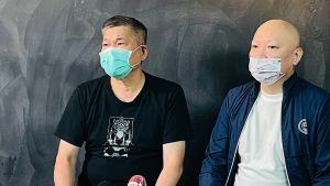 ▲澎恰恰(左)債務全歸零,林秉文(右)幫還一億6千萬。(圖/PG Talk提供) ▲澎恰恰(左)債務全歸零,林秉文(右)幫還一億6千萬。(圖/PG Talk提供)