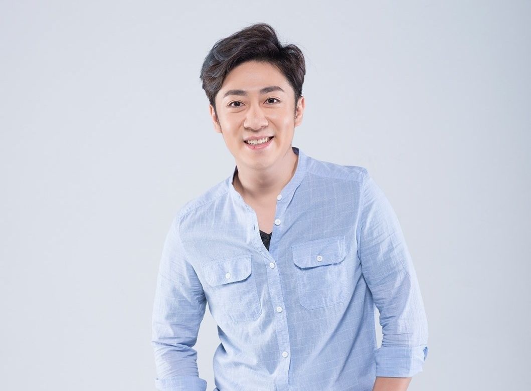 ▲藝人艾成今（17）日上午10時許，在蘆洲捷運站共構大樓墜樓身亡。（圖／翻攝自艾成臉書）