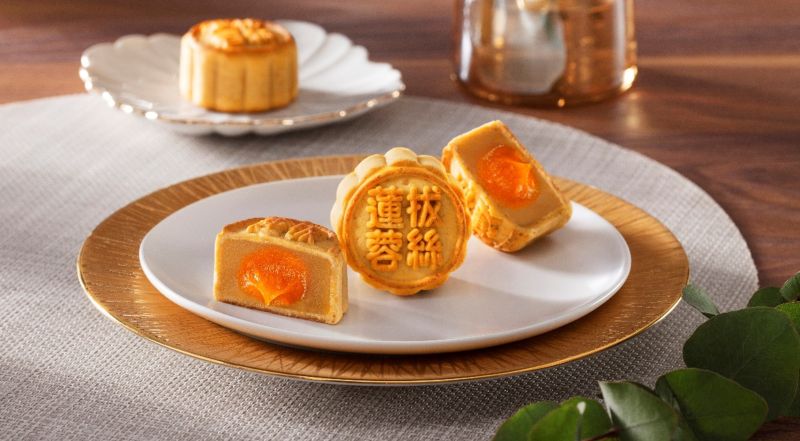 ▲香港美心月餅推出人氣爆表的全新口味「拔絲蓮蓉月餅」！（圖/品牌提供）