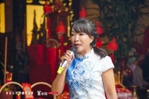 業配 ▲義民祭首度由女性擔任司儀,為234年來首見。擔任司儀者為講客電台主持人徐子雁。(圖/資料照片)