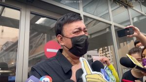 余苑綺病情不樂觀,余天昨探望後,受訪數度情緒潰堤。(圖/翻攝畫面) ▲余苑綺病情不樂觀,余天昨探望後,受訪數度情緒潰堤。(圖/翻攝畫面)
