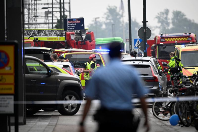 ▲瑞典警方指出，南部大城馬爾默（Malmö）1家購物中心19日發生槍擊案，造成1名男性受傷，另1名女性傷勢嚴重。（圖／美聯社／達志影像）