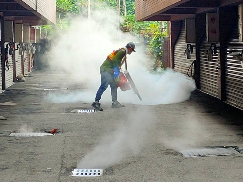 中市首例本土登革熱　環保局啟動住家周遭清消
