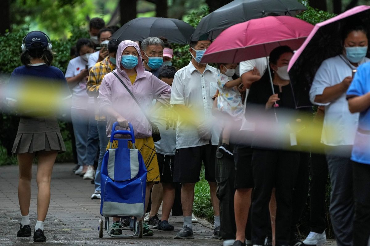 ▲海南10日才宣布達成社會面清零，時隔一週又發現新增本土確診，當局不排除將發現更多社會面染疫者。資料照。（圖／美聯社／達志影像）