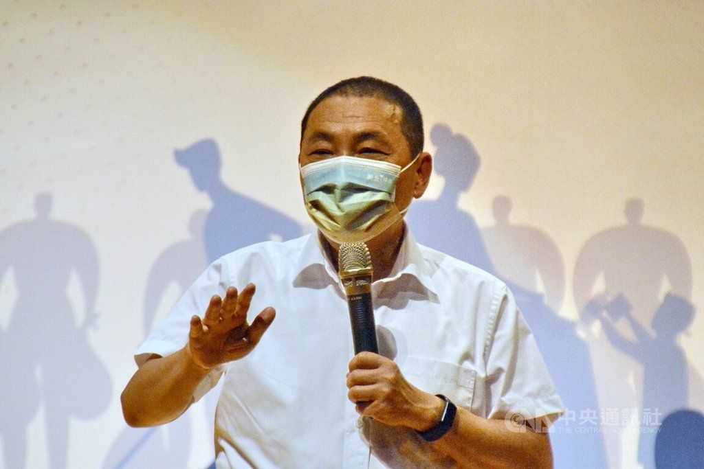 ▲新北市長侯友宜今天表示，每個人都有說話的最基本權利，無論任何觀點都要捍衛言論自由，他反對侵害人民言論自由的相關法令。（圖／中央社）