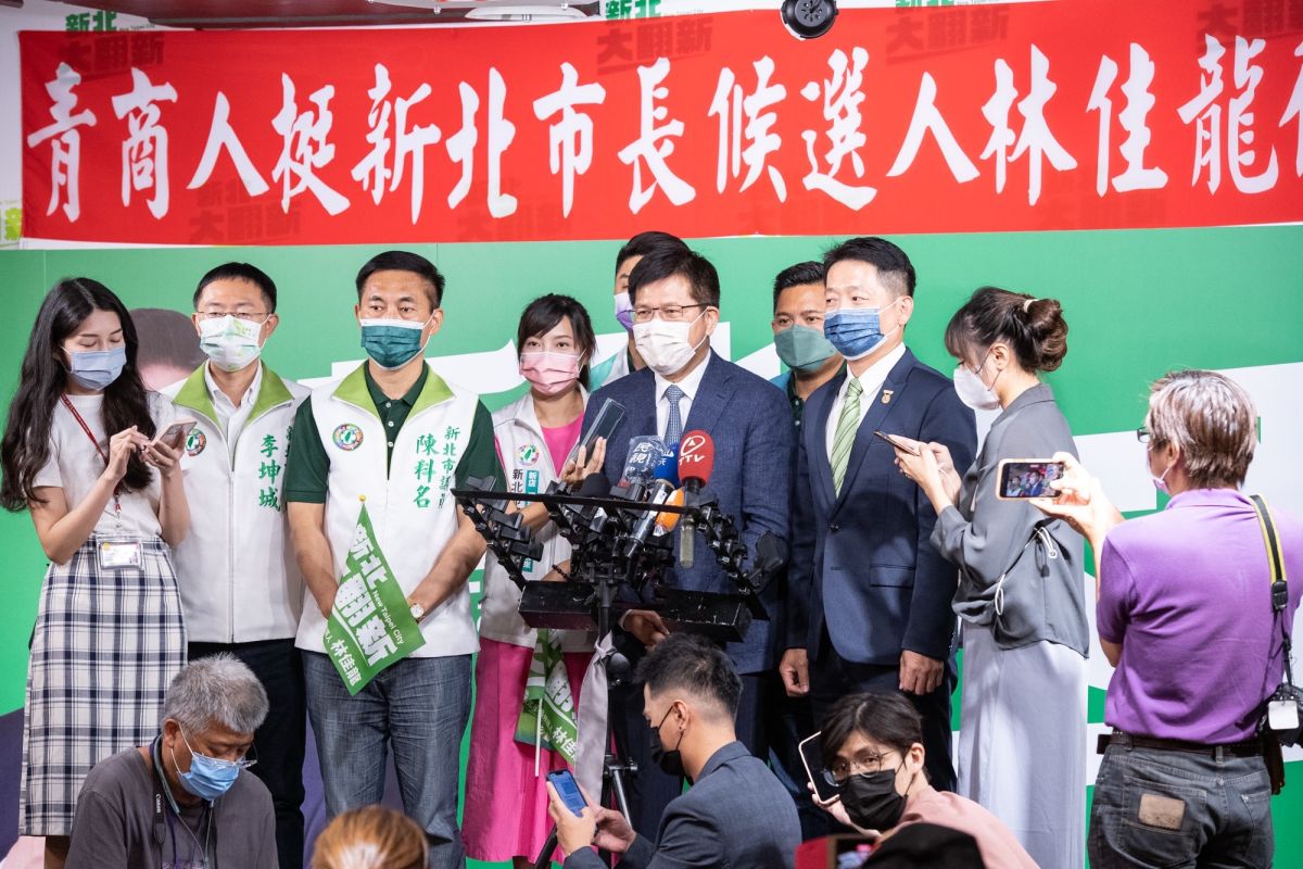 ▲林佳龍出席青商會活動，針對恩恩爸提出項新北市政府提出國賠1元，表示父母要求真相跟責任釐清，為什麼事情發展讓人覺得市府沒有同理心，甚至「鐵漢無情」。（圖∕林佳龍競選辦公室提供）