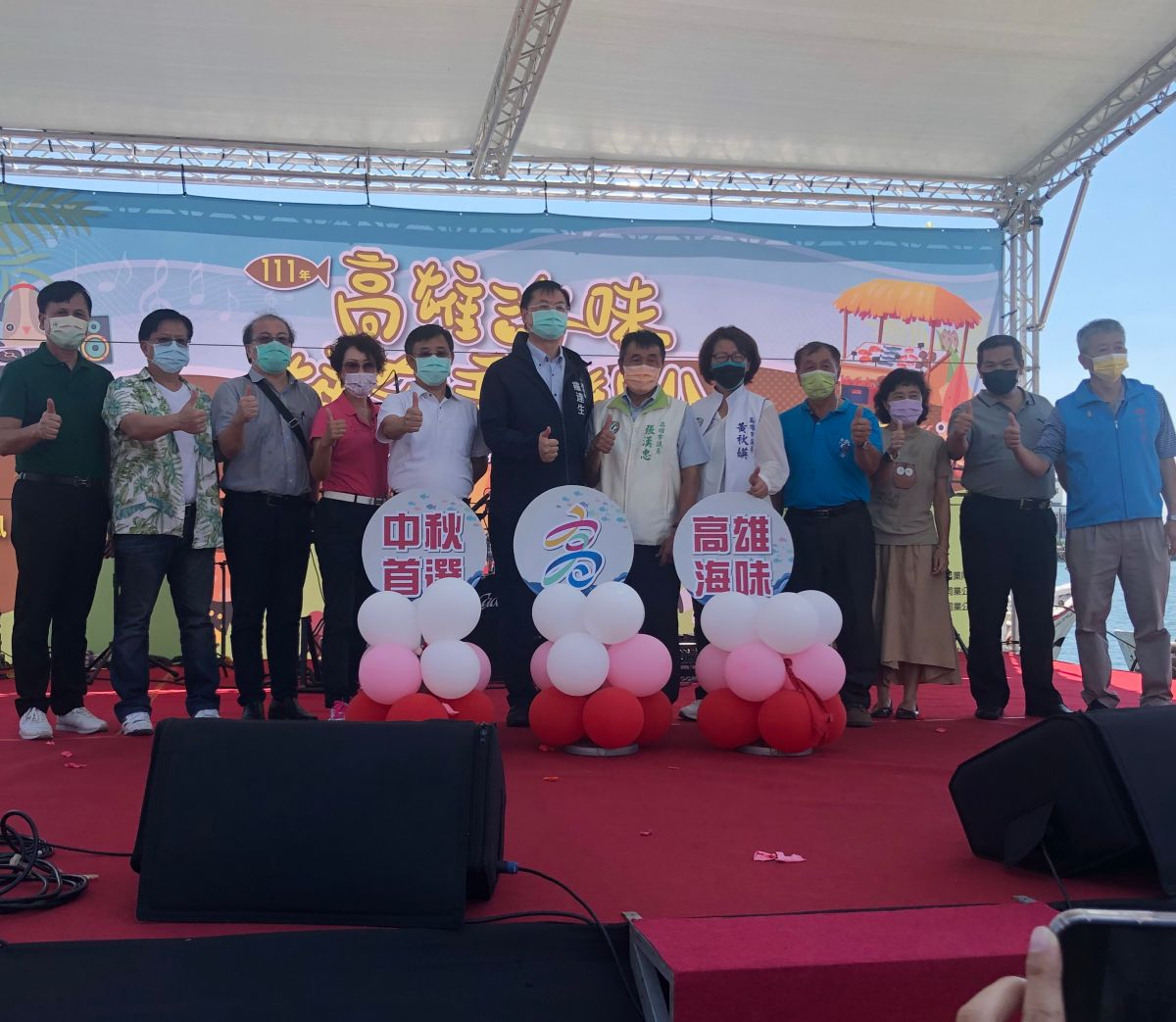 ▲高雄市政府海洋局舉辦高雄海味雄夯音樂趴活動，讓蚵仔寮漁村的熱情嗨翻天。(圖／記者黃守作攝，2022.08.20)