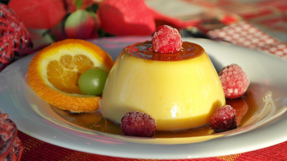 ▲有女高中生抱怨，自己為了男友未婚懷孕還休學，沒想到對方卻因為「統一布丁」不結婚了。（示意圖／Pixabay）