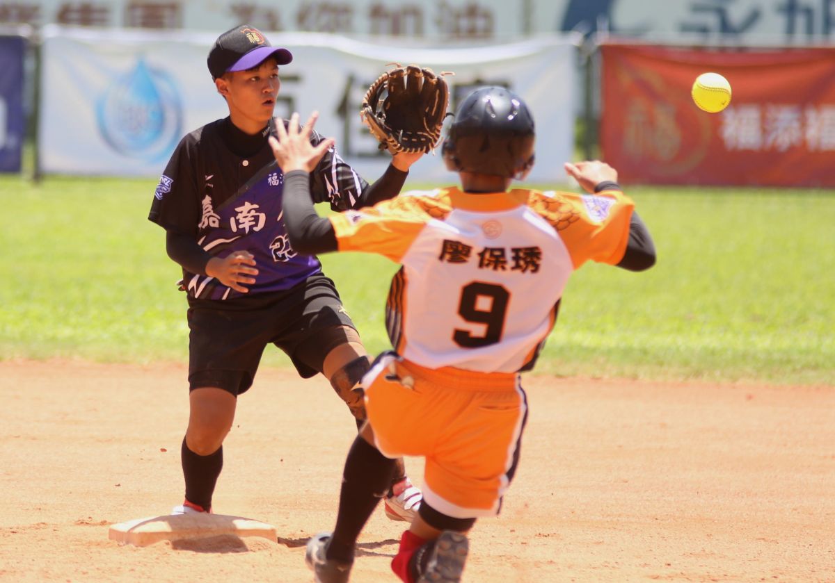 ▲陳喜晏（左）守備精彩。（壘協提供）