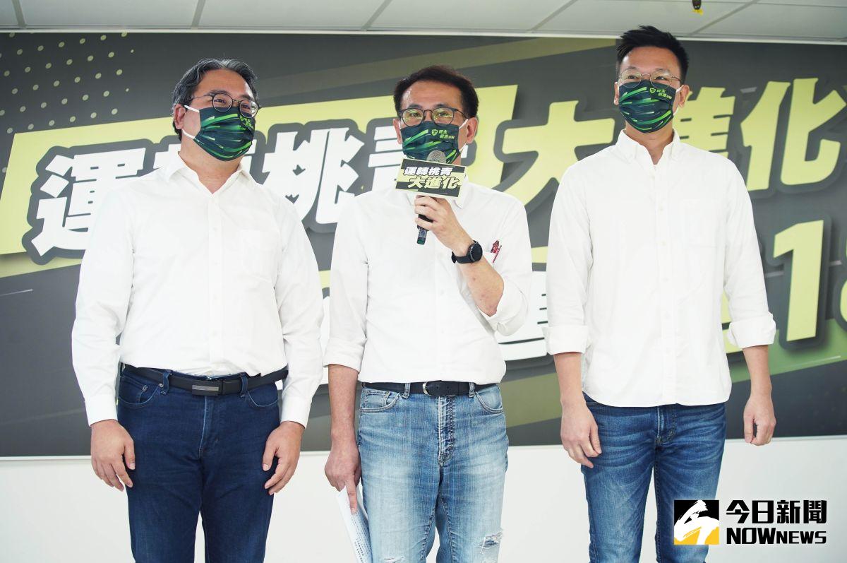 ▲鄭運鵬今天公布最新的競總人事布局，由立委黃世杰擔任競總總幹事、黨副秘書長林飛帆擔任政策平台召集人。（圖／記者李春台攝，2022.08.22）