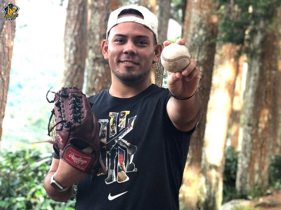 ▲中信兄弟巴拿馬洋投奧特羅。（圖／兄弟提供）