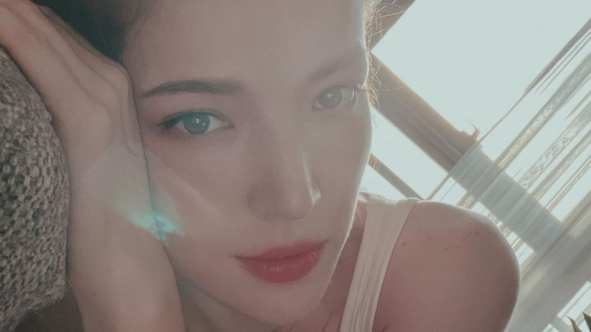 ▲許瑋甯（如圖）3年前曾被昆凌點名「傳好孕給妳」，如今傳來好消息，有粉絲回想起說昆凌是預言家，而許瑋甯過去曾在頒獎典禮上誇獎老公邱澤是神隊友。（圖／許瑋甯IG）