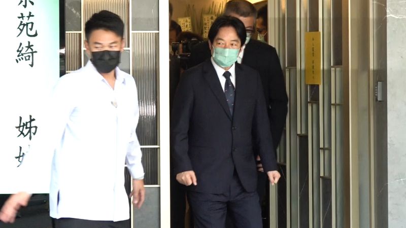 ▲副總統賴清德也親自到靈堂致意,悼念余苑綺(圖/NOWnews攝影中心)