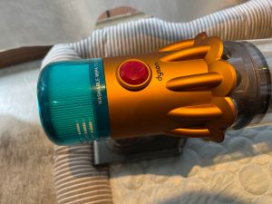 Dyson V12、V15升級版。(圖/記者周淑萍攝) ▲Dyson V12、V15升級版。(圖/記者周淑萍攝)