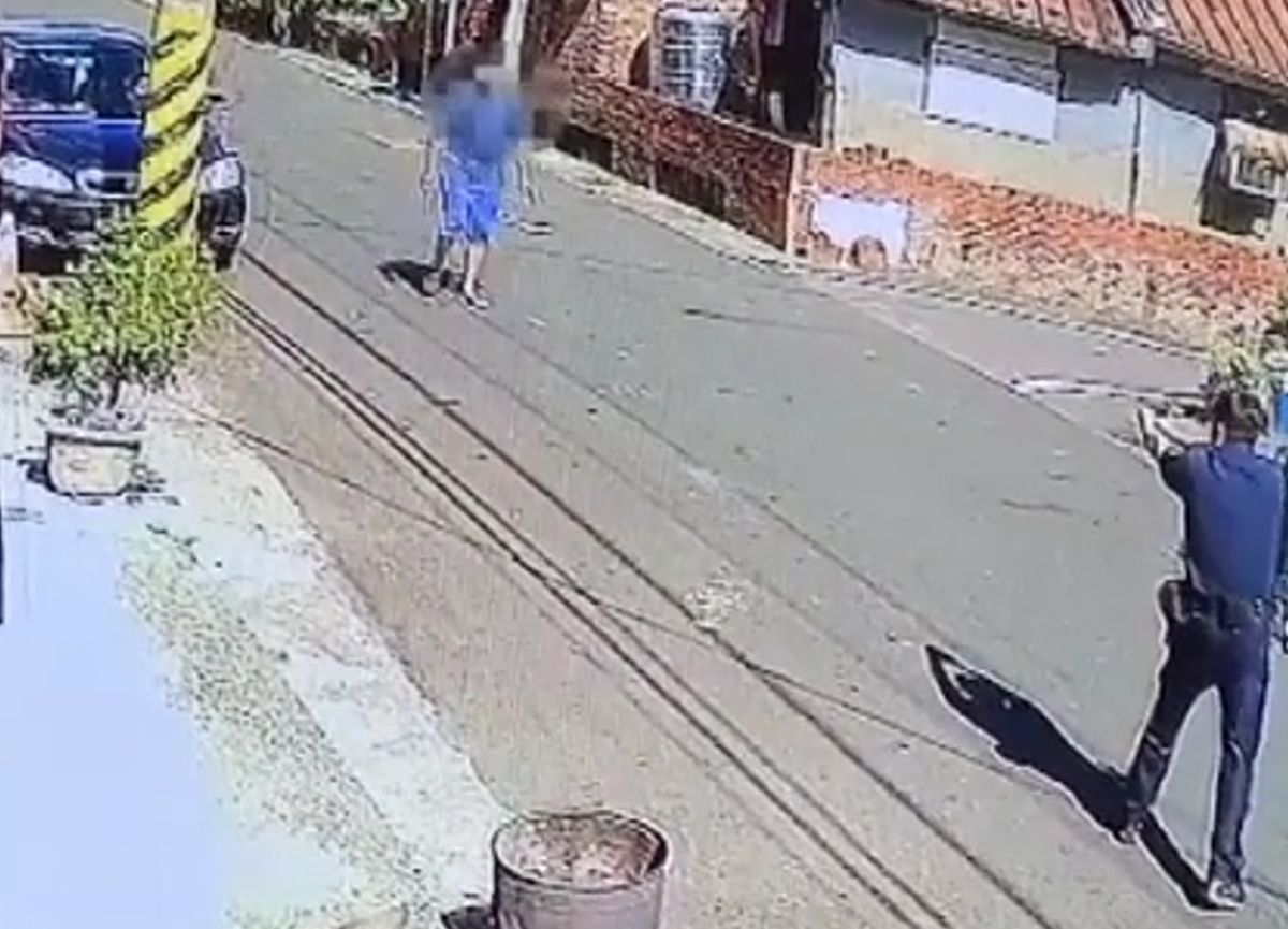 ▲台南市宅港派出所，今天（26日）下午3時許，突然有一名男子闖入所內，並追砍值班警員。（圖／民眾提供）