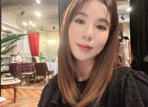 朴詩恩經歷三次流產,堅強表示會努力站起來。(圖/翻攝自朴詩恩 IG) ▲朴詩恩經歷三次流產,堅強表示會努力站起來拼第四次懷孕。(圖/翻攝自朴詩恩 IG)