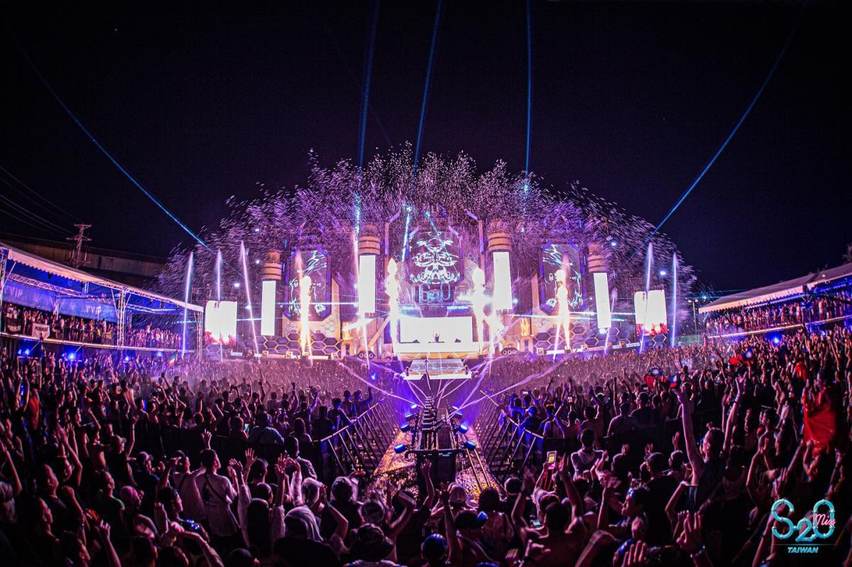▲「S2O Taiwan潑水音樂祭」將在今（27）日以及明28日登場，卻因為演出陣容異動問題引起討論。（圖/S2O Taiwan Songkran Music Festival臉書）