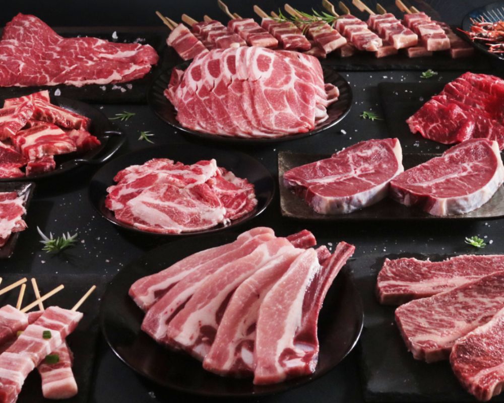 ▲樂天市場看好中秋商機，祭出「烤肉必備專區」，各式烤肉箱祭出最低5折起抗漲優惠。（圖／樂天市場提供）