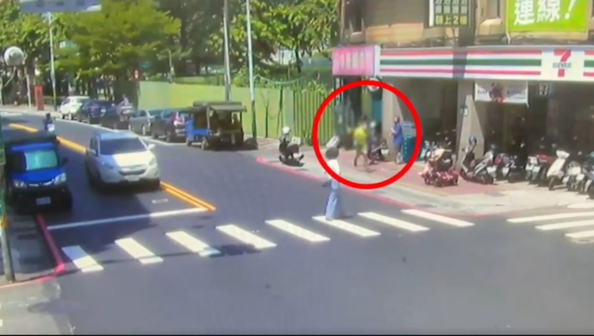 ▲新北市新莊區發生一起街頭搶案，警方接獲報案後火速在4小時內，逮補嫌犯並進行聲押。（圖/翻攝畫面）