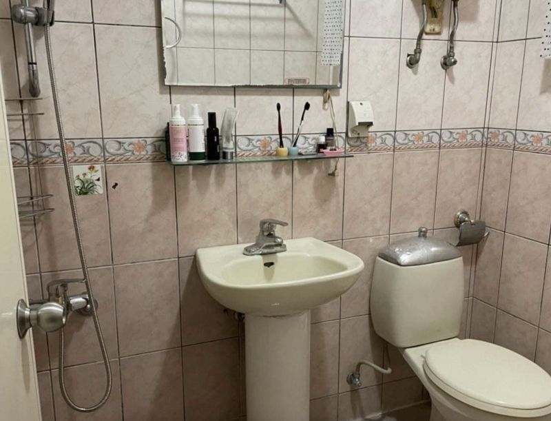 他廁所DIY「換2物」！完工照片曝　千人找到脫窗：動了哪
