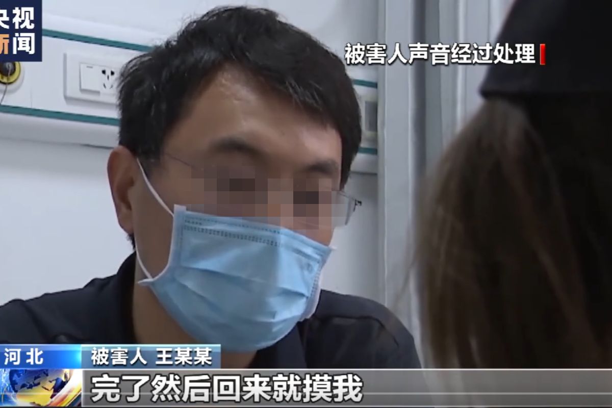 ▲唐山燒烤受害女現身，還原那一夜驚悚過程，遭多位男子追打威脅。（圖／微博：央視，圖左為記者、右為受害者）