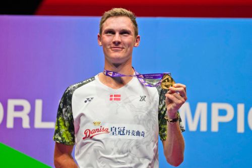 ▲憑藉身高與長臂展，安賽龍的防守範圍極大。更難得的是，他的步法十分靈活，不會因為身材高大而顯得笨重。（圖／美聯社／達志影像）