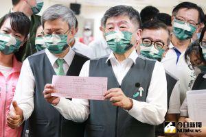 陳時中正式登記參選台北市長。(圖/記者葉政勳攝,2022.08.31) ▲陳時中正式登記參選台北市長。(圖/記者葉政勳攝,2022.08.31)