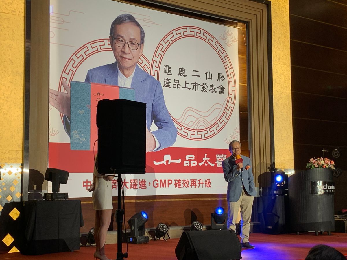 ▲吳念真導演曾堅持「不輕易代言藥品」，不過聽完一品太醫的品牌故事後被深深感動，毅然決然接下代言。（圖／記者汪睿琦攝）