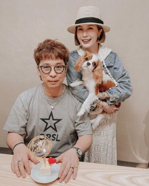 花猴宣佈與阿宅結束16年的婚姻關係。(圖/翻攝自《@lilian1005》IG) ▲花猴宣佈與阿宅結束16年的婚姻關係。(圖/翻攝自《@lilian1005》IG)