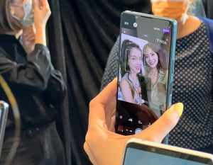 SONY Xperia 5 IV。(圖/記者周淑萍攝) ▲SONY Xperia 5 IV。(圖/記者周淑萍攝)
