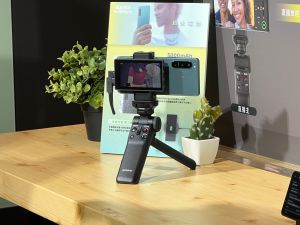 SONY Xperia 5 IV。(圖/記者周淑萍攝) ▲SONY Xperia 5 IV。(圖/記者周淑萍攝)