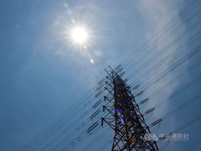 ▲根據台電統計，7月的慣常水力發電僅剩3.4億度，只高於1月的2.2億度，寫下今年單月次低。（示意圖／中央社檔案照片）