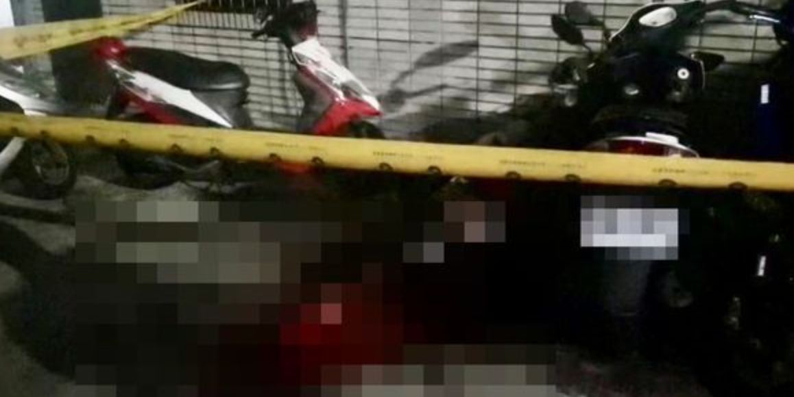 ▲基隆市中正區北寧路今（2）日晚間8點多發生一起兇殺案，一名70歲的黃姓男子遭人砍殺，當場倒臥血泊中，送醫搶救有恢復心跳。（圖／翻攝畫面）