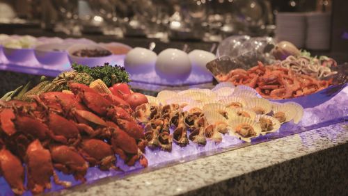 ▲去年新竹喜來登在9月3日軍人節著軍服用餐，2人同行1人免費（圖／新竹喜來登提供）