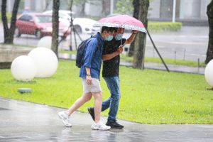 今年「第一個颱風假」！瑪娃颱風逼近影響　蘭嶼下午停班停課

