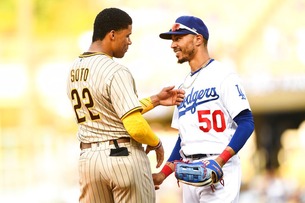 ▲教士、道奇明星兩位外野手Juan Soto(左)及Mookie Betts(右)（圖／美聯社／達志影像）